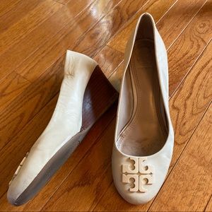 Tory Burch Chelsea Wedges